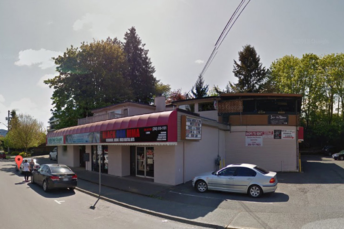 Lura's Yoga Studio, Duncan